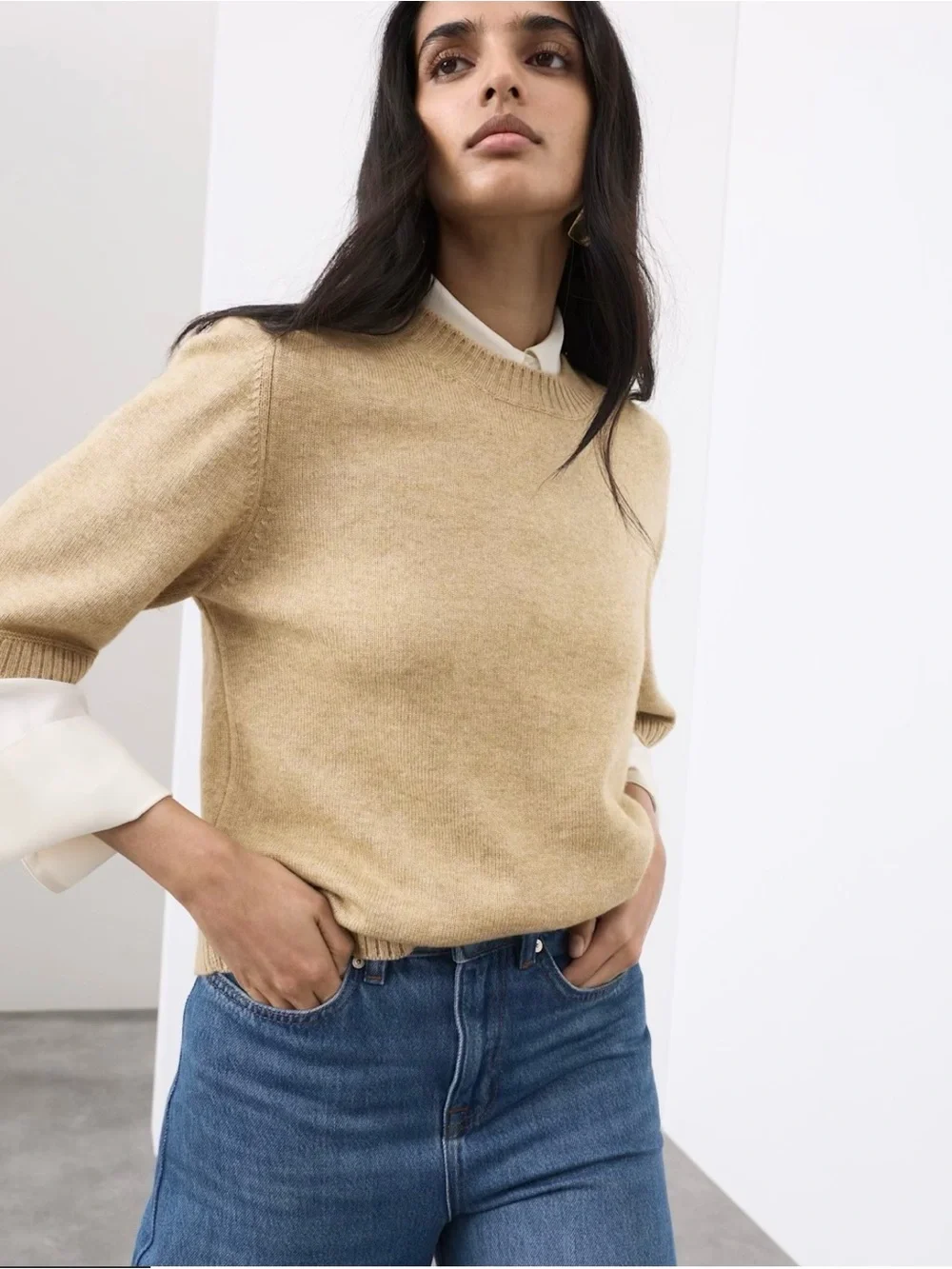 Marks & Spencer: Autograph Collection Short-Sleeve Crewneck Sweater - Picture 2 of 7